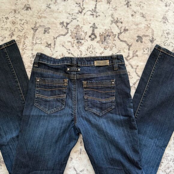 Y2K dark wash mid rise flared jeans by Nicole Benisti - Picture 6 of 7